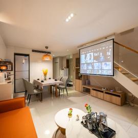 Shanghai Hills & Wanye Spacious Family Suites close to line 13