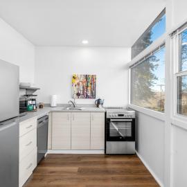 Iconic Modern Stay w Free Parking, hotel en Spokane