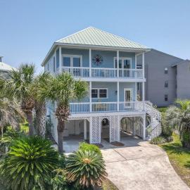Charleston Charm - Pool & Ocean Views, hotel in Cedar Reef Villas