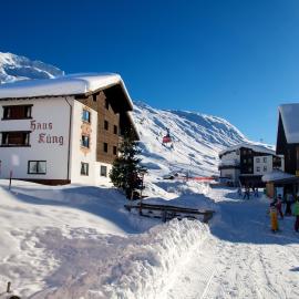Haus Küng, hotelli kohteessa Zürs am Arlberg