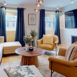 Casa East Side Hotel Queen East Leslieville Suite, khách sạn ở Toronto