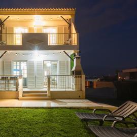Villa Summertime - Private Jacuzzi and bikes, beach 800m