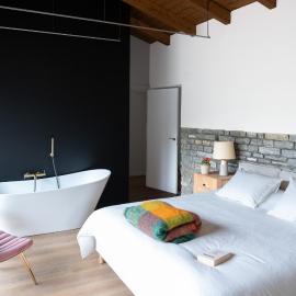 KH Lezama Suites LBI00530