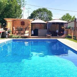 Spacious Pool House 5 Minutes to Elgin Centre, hotel en Saint Thomas