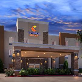 Comfort Suites at Katy Mills, khách sạn ở Katy