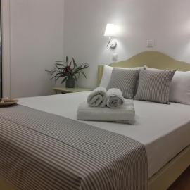Stavento Apartments, hotelli kohteessa Aliki