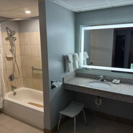 AmericInn by Wyndham Woodstock IL, hotel in Woodstock
