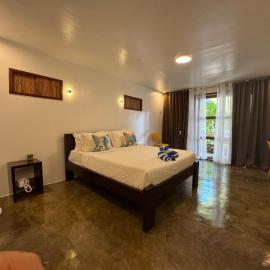 NUTMEG Cottage Siargao- Private room