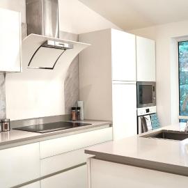 Tilehurst Villa