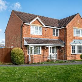 SPACIOUS, Quiet, 5 Bed 2 Bath House with Free Parking, near NEC, Solihull & Airport, Hotel in Berkswell