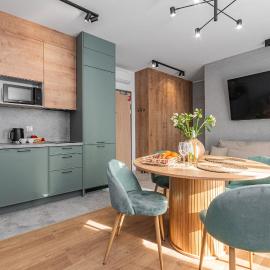 APARTAMENTY MIERZEJA STEGNA PARK II - 500 m od plaży, Przyjazne zwierzętom, hotell sihtkohas Stegna
