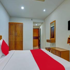 Marhaba tourist home, hotel a Kunnamangalam