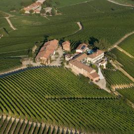 Palas Cerequio, hotel u gradu 'La Morra'