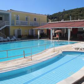 zorbas apartment deluxe