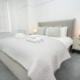 The Cheltenham Suites - Elegant 1 Bed Apartment