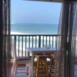 Lovely 3 bedroom holiday home with ocean view