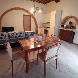 Savelli House - Siena Center Anytime Free Private Parking no ZTL!, hotel di Siena