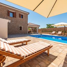 Family Villa Vidasovi dvori