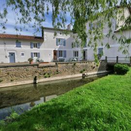 Moulin De La Parenthèse, hotel a Sommières-du-Clain