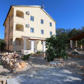 Apartments Lili, hotel in Klimno