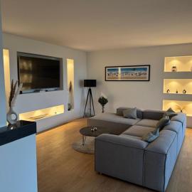 Modern dream house with private spa and gym, hotel a Norderstedt
