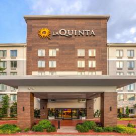 La Quinta by Wyndham Atlanta Airport North, hótel í Atlanta