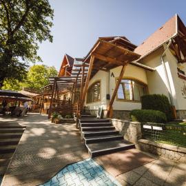 Hotel Szeifert, hotel Szovátán