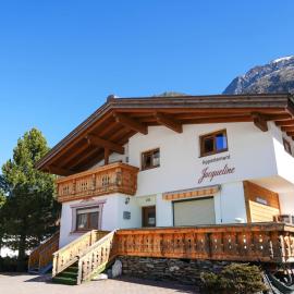 Apartment Apart Jacqueline by Interhome
