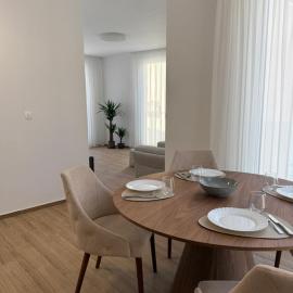 Apart Hotel Spa Resort Becici, Budva Апартаменты с двумя мастер-спальнями, hotel in Bečići