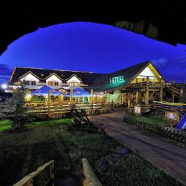 Zajazd Mihałufka, hotel in Skępe