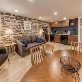 North House - Elegant 1 Bedroom Suite