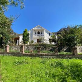 Hidden Gem Villa