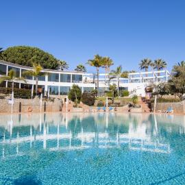 Quinta da Floresta – Santo António Villas, Golf & Spa, hotelli kohteessa Budens
