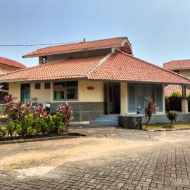 Villa Beach Anyer 1 by Anyer Adventure, Hotel in Kareo