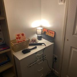 Comfortable Cat-Friendly Stay with Garden & Parking