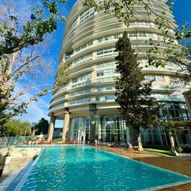 exclusivo departamento en Torre Leloir, Seguridad 24 HS cochera privada
