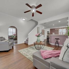 Modern 2BR2BA Pool Gym Near Airport #8