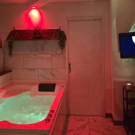 Exotic Spa Balcon Wifi Netlfix Parking, hotell i Belfort