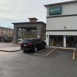 Quality Inn & Suites Biloxi - Ocean Springs, khách sạn ở Biloxi