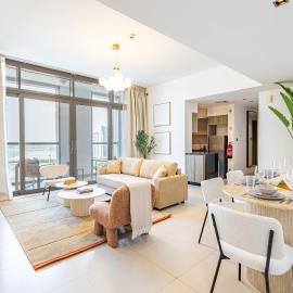 Family Heaven - 3 min walk to Reem Central Park and Beach - Designers Choice - 10 people - New Building - High Floor - Big Balcony - Reem Island