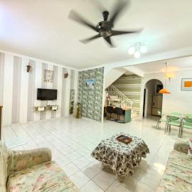 ruma 210 homestay, Hotel in Alor Setar