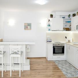 Cozy Seaside Escape - Stylish 1-Bedroom Apartment in Central Balchik by Flat Mаnager