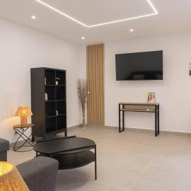 Alvor Lemon House, hotel in Alvor