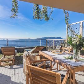 Aurora Apartment by Rent All Como, ξενοδοχείο στο Κόμο