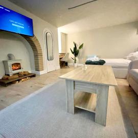 루턴에 위치한 호텔 A2 HighTown Apartment, Steps from Luton Train Station