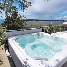 Hvar Dream View Penthouse with Hot Tub