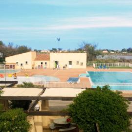 Village vacances & camping de Gruissan, hotel di Gruissan