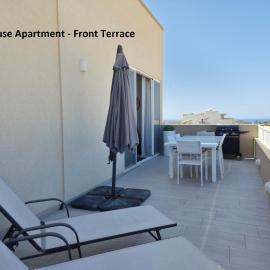 Blue Sky Apartments, hotel in Mġarr