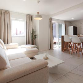 SPA Apartment Mediterano, מלון ברייקה