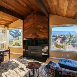 SQ Olympic-View-Cottage, Hotel in Sequim